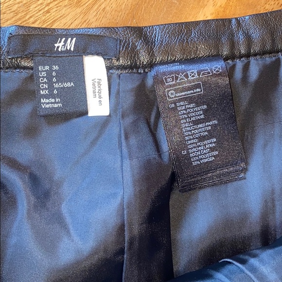 🖤 H&M Black & Cream Mini Skirt - Picture 5 of 6